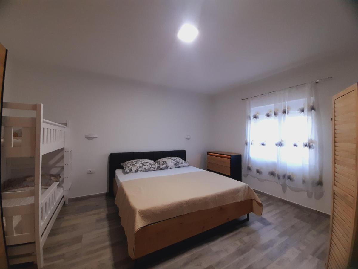 Villa Iva Rastevic Екстер'єр фото