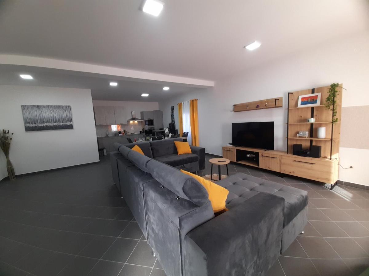 Villa Iva Rastevic Екстер'єр фото